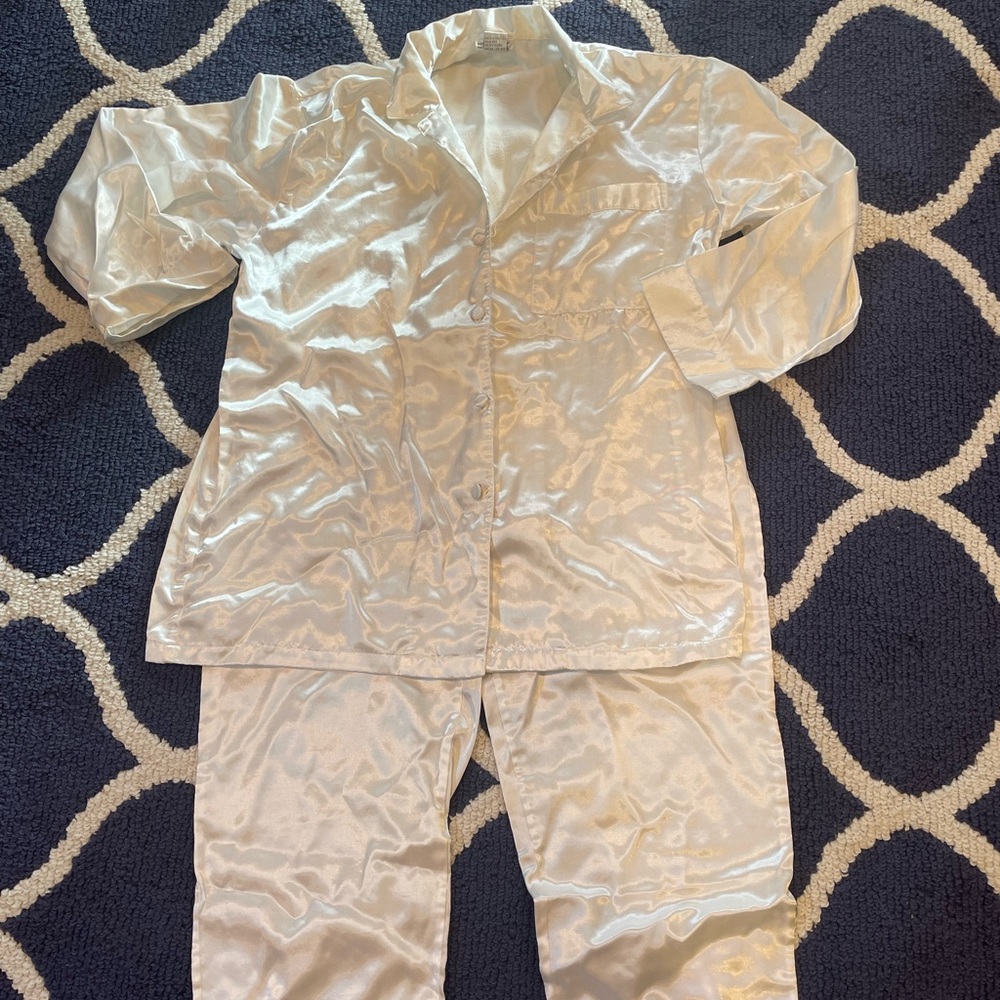 Robert Louis Flannel Lined Satin Pajamas